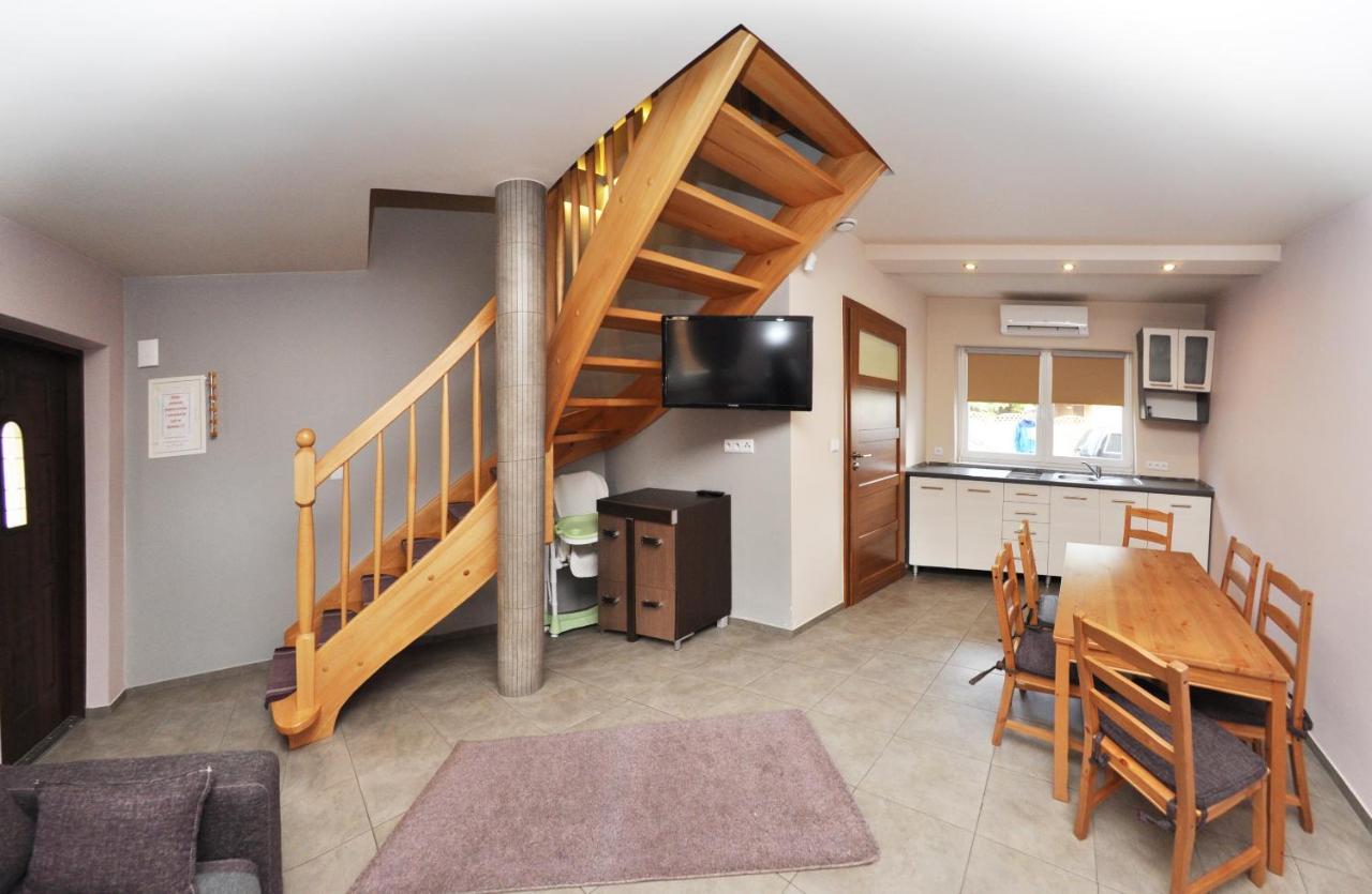 Ferienhaus Holiday Home Domki Raj Ярославец Экстерьер фото